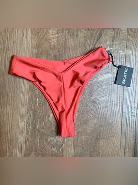 Skatie Coral High-Cut Bikini Bottom NWT - L